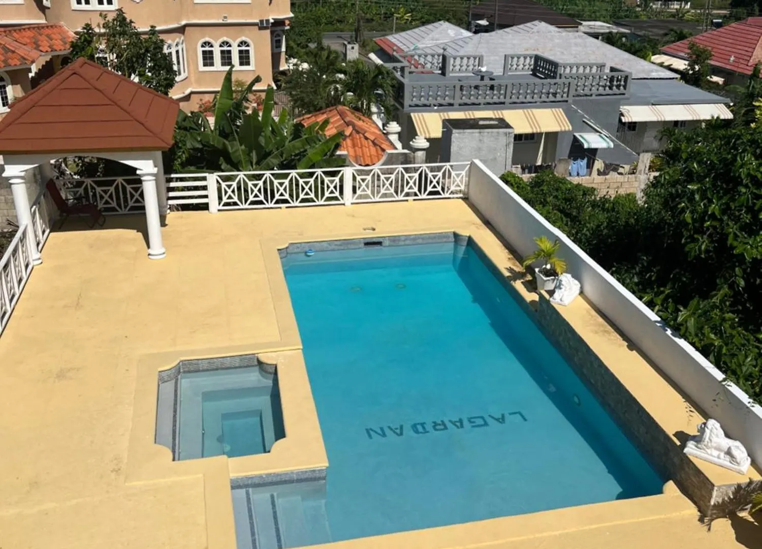 ***  Bed and Breakfast Lagardan Ocean View RioNuoya Jamaica